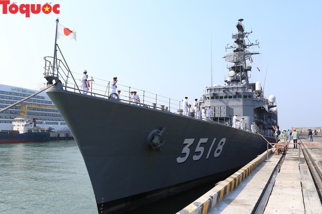 Hình ảnh hai tàu khu trục Nhật Bản cập cảng Tiên Sa - Đà Nẵng - Ảnh 6.