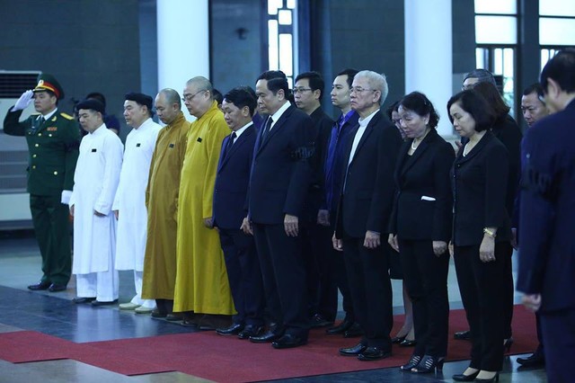 Lãnh đạo Đảng, Nhà nước viếng Trung tướng Đồng Sỹ Nguyên  - Ảnh 8.