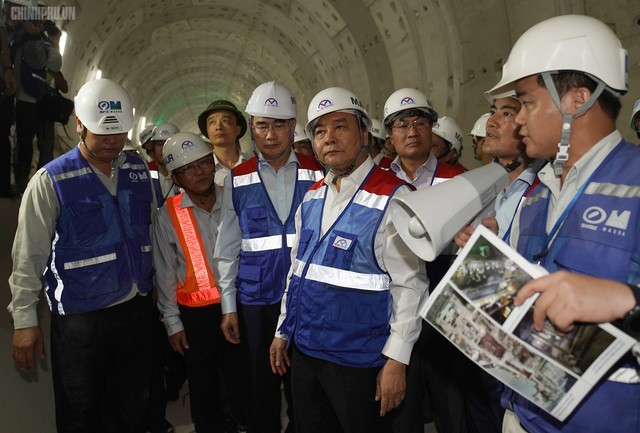 Thủ tướng thị sát dự án tuyến metro đầu tiên của TPHCM - Ảnh 3.