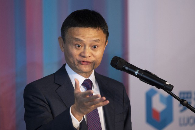 Tỷ phú Jack Ma bất ngờ gây tranh cãi vấn đề làm việc ngoài giờ? - Ảnh 1.