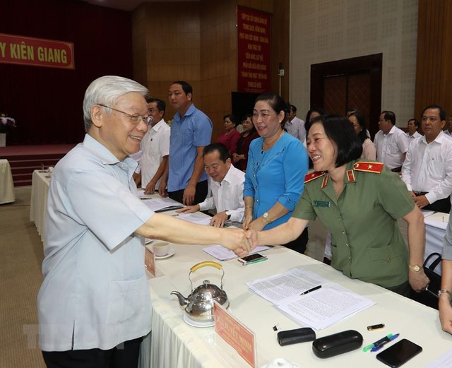 Hình ảnh Tổng Bí thư, Chủ tịch nước Nguyễn Phú Trọng tại Kiên Giang - Ảnh 9. Hình ảnh Tổng Bí thư, Chủ tịch nước Nguyễn Phú Trọng tại Kiên Giang - Ảnh 9.