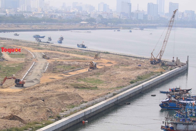 Sở Xây dựng Đà Nẵng và chủ đầu tư lên tiếng về dự án bất động sản và bến du thuyền bên sông Hàn - Ảnh 4.