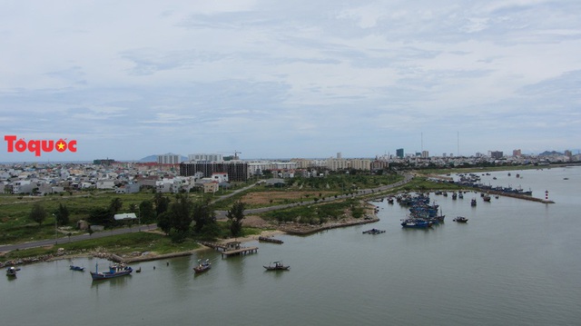 Sở Xây dựng Đà Nẵng và chủ đầu tư lên tiếng về dự án bất động sản và bến du thuyền bên sông Hàn - Ảnh 1.