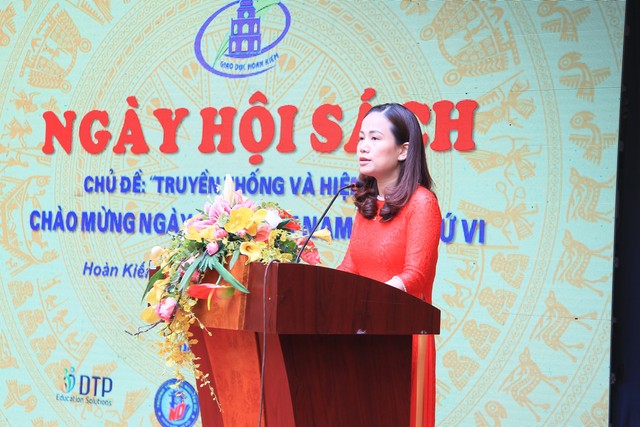 Tưng bừng Ngày Hội sách ngành giáo dục Quận Hoàn Kiếm 2019 - Ảnh 2.
