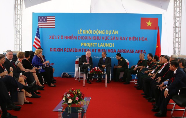 Việt Nam- Hoa Kỳ khởi động dự án xử lý dioxin ở điểm nóng ô n- hiễm lớn nhất Việt Nam - Ảnh 2.