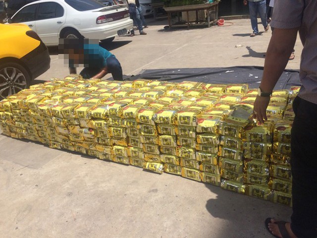 Công an đang làm rõ mối liên quan giữa lô hàng hơn 1,1 tấn ma túy vừa bị bắt tại TPHCM với Nghệ An mới đây - Ảnh 1.