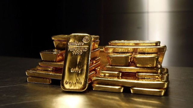 Quay lưng đồng bạc xanh, lượng vàng Nga tăng vọt - Ảnh 1.