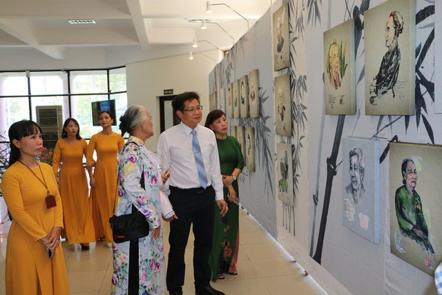 Giới thiệu bộ sưu tập các dòng tranh dân gian truyền thống Việt Nam - Ảnh 2.