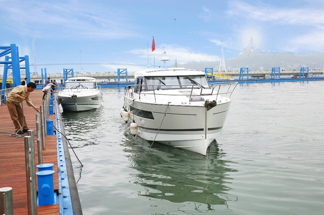 Khai trương bến thủy nội địa, bến du thuyền tại Cảng tàu khách quốc tế Hạ Long - Ảnh 3.