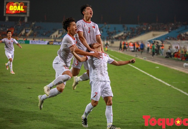 Đội tuyển Việt Nam tăng 1 bậc trên bảng xếp hạng FIFA - Ảnh 1.