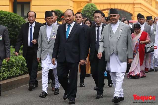 Thủ tướng Nepal đến thăm chính thức Việt Nam và dự Đại lễ  Phật đản Vesak 2019 - Ảnh 4.