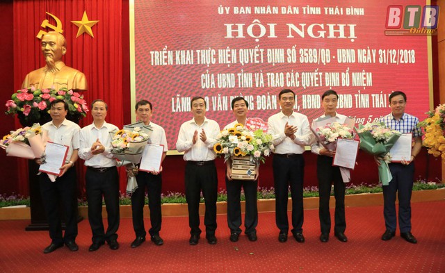 Nhân sự mới bổ nhiệm ở các tỉnh Thái Bình, Ninh Bình và Nghệ An - Ảnh 1.