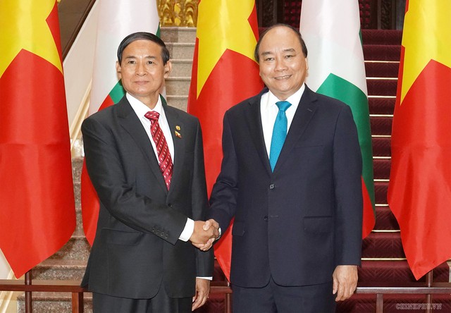 Thủ tướng Nguyễn Xuân Phúc hội kiến Tổng thống Myanmar - Ảnh 1.