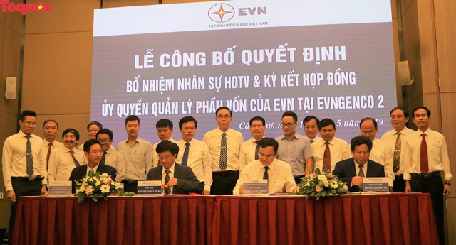 Tập đoàn Điện lực Việt Nam công bố các quyết định nhân sự tại EVNGENCO 2 - Ảnh 2.