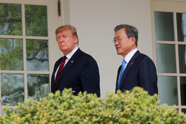 Hối hả về hạt nhân Triều Tiên: Ông Trump thân chinh đến Hàn Quốc - Ảnh 1.