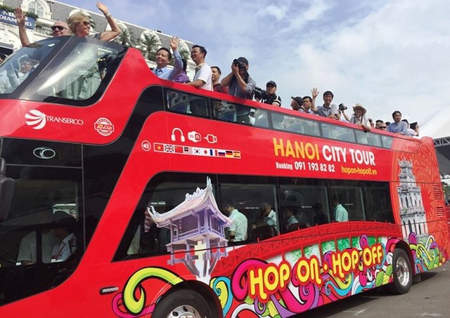 Hà Nội mở thêm 2 tuyến bus đến các khu vực du lịch trọng điểm - Ảnh 1.