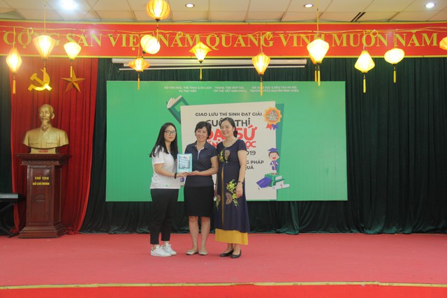Giao lưu các thí sinh đạt giải Cuộc thi Đại sứ Văn hóa đọc năm 2019 - Ảnh 4.