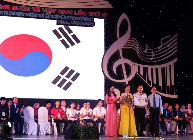 Đoàn hợp xướng Vocalista Angel giành giải đặc biệt Hội thi hợp xướng quốc tế Việt Nam 2019 - Ảnh 2.
