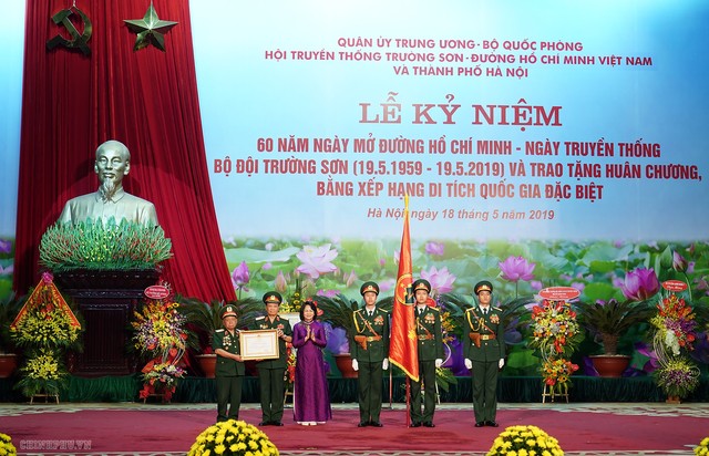Thủ tướng trao phần thưởng cao quý cho Binh đoàn 12 - Ảnh 3.