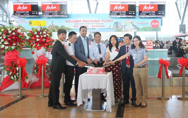 Air Asia mở đường bay thẳng Cam Ranh- Bangko - Ảnh 1.