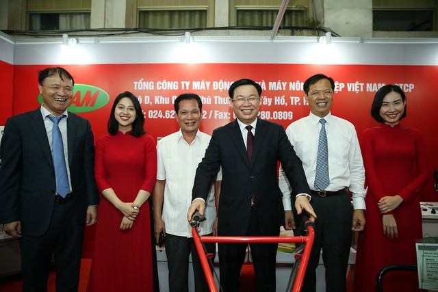 Khơi dậy sức sáng tạo của doanh nghiệp và xây dựng uy tín hàng hoá Việt Nam  - Ảnh 2.