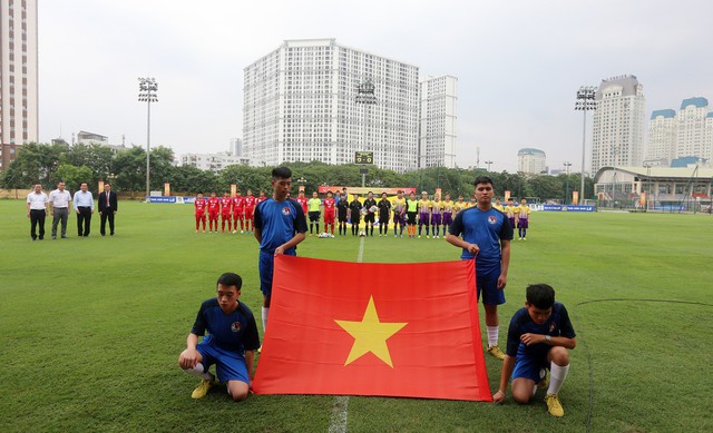 CLB nữ Hà Nội giành chiến thắng đậm 7 sao trong trận ra quân giải bóng đá Nữ Cup Quốc gia 2019. - Ảnh 1.