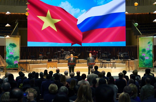 Thủ tướng Việt Nam và Nga hội đàm; cùng dự lễ khai mạc Năm chéo Việt - Nga - Ảnh 4.