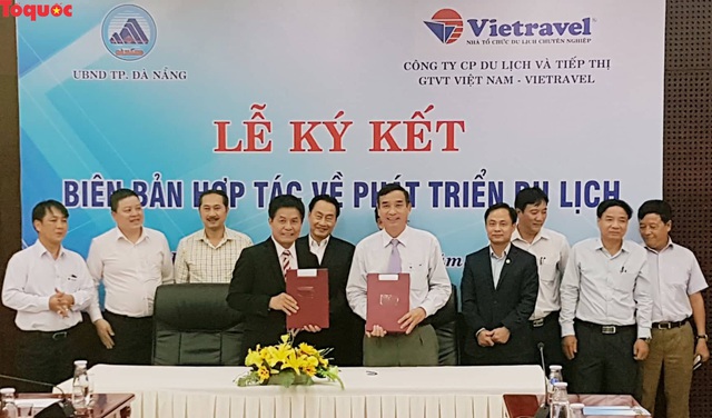 Đà Nẵng và Vietravel hợp tác phát triển du lịch  - Ảnh 1.