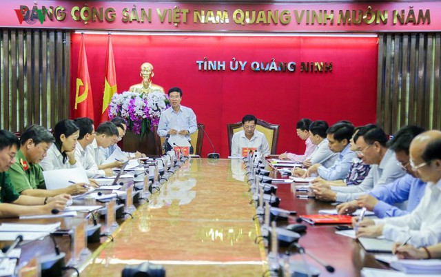 Bộ Chính trị thông báo kiểm tra 10 tổ chức Đảng tại tỉnh Quảng Ninh - Ảnh 1.