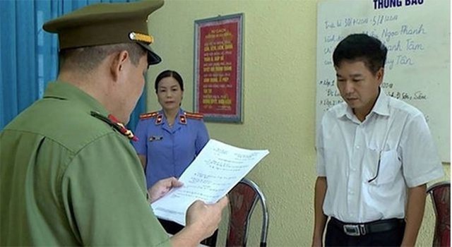 Giám đốc Sở GDĐT Sơn La thừa nhận có nhờ Phó Giám đốc Sở “xem điểm thi” cho 8 thí sinh - Ảnh 2.
