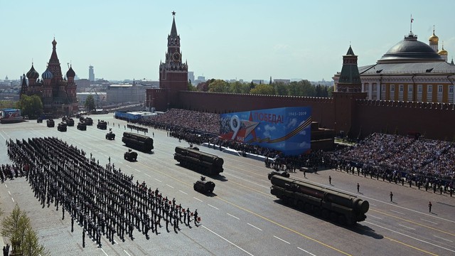Toàn cảnh duyệt binh của Nga mừng Ngày Chiến thắng - Ảnh 1.