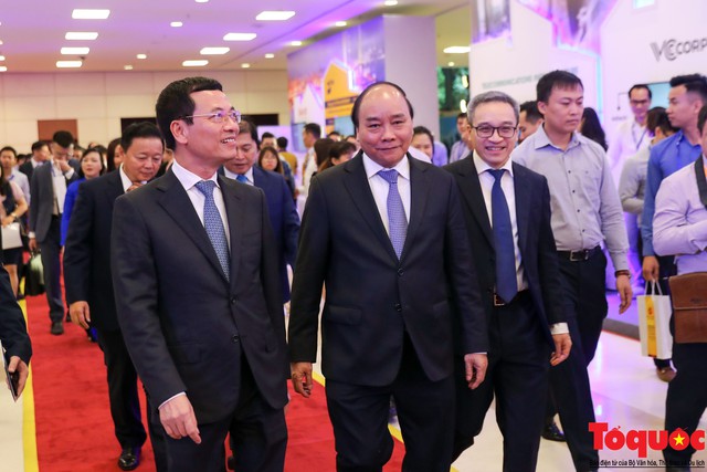Hình ảnh Thủ tướng Nguyễn Xuân Phúc tham dự  Diễn đàn quốc gia phát triển DN công nghệ 2019 - Ảnh 1.