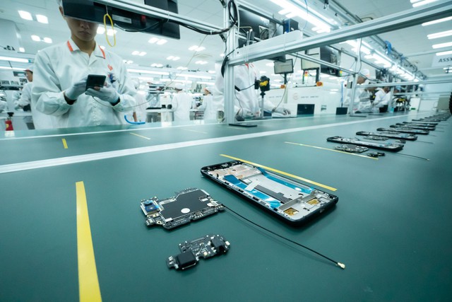 Vingroup động thổ Nhà máy điện thoại thông minh công suất 125 triệu máy/ năm - Ảnh 3.