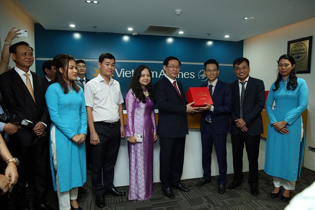 Phó Thủ tướng Vương Đình Huệ động viên các doanh nghiệp Việt Nam ở Myanmar   - Ảnh 7.