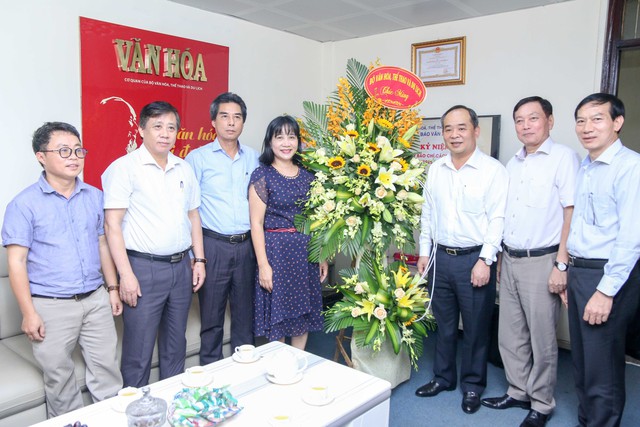 Thứ trưởng Lê Khánh Hải chúc mừng các cơ quan báo chí nhân Ngày Báo chí cách mạng Việt Nam - Ảnh 5.
