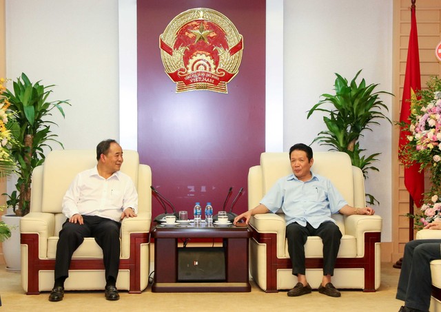 Thứ trưởng Lê Khánh Hải chúc mừng các cơ quan báo chí nhân Ngày Báo chí cách mạng Việt Nam - Ảnh 1.
