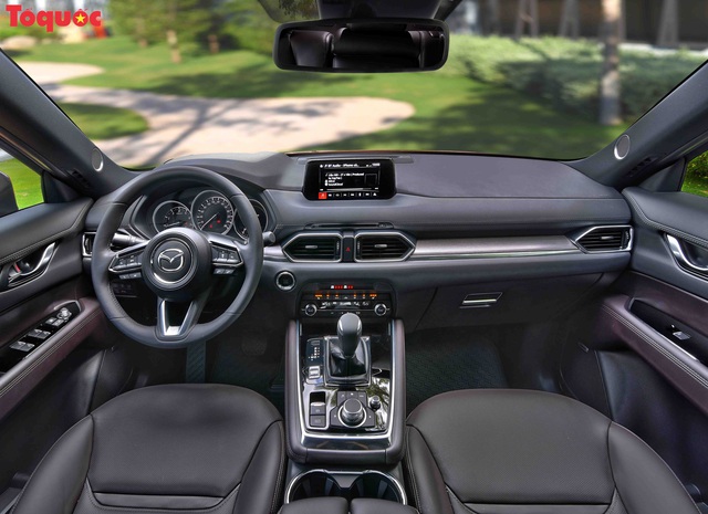 Mazda CX-8 ra mắt thị trường Việt Nam với 3 phiên bản Premium, Luxury và Deluxe - Ảnh 5.