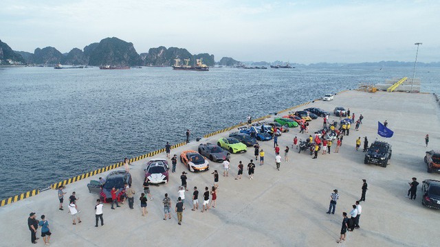 Dàn siêu xe trăm tỷ hội tụ tại Cảng tàu khách quốc tế Hạ Long - Ảnh 3.