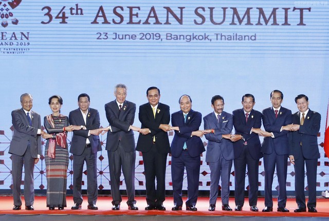 Toàn cảnh hoạt động của Thủ tướng Nguyễn Xuân Phúc tại Hội nghị cấp cao ASEAN lần thứ 34 - Ảnh 4.