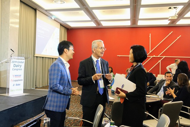  Vinamilk là đại diện duy nhất của châu Á trình bày về xu hướng organic tại Hội nghị sữa toàn cầu 2019 tại Bồ Đào Nha - Ảnh 3.