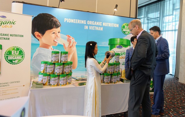  Vinamilk là đại diện duy nhất của châu Á trình bày về xu hướng organic tại Hội nghị sữa toàn cầu 2019 tại Bồ Đào Nha - Ảnh 5.