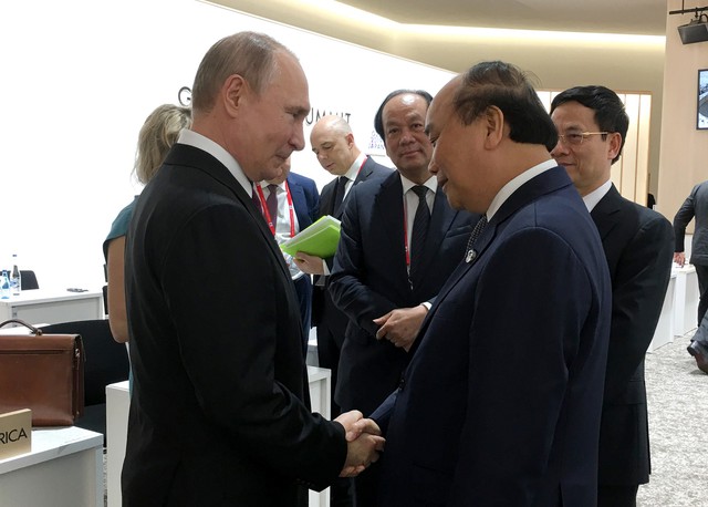 Chùm ảnh: Thủ tướng gặp Tổng thống Nga, Thủ tướng Australia, Tổng Thư ký Liên Hợp Quốc - Ảnh 9.