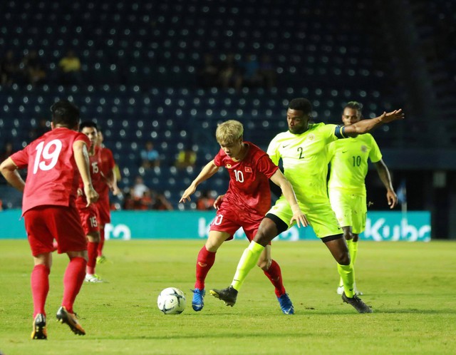 Trực tiếp: ĐT Việt Nam vs ĐT Curcao: Đấu súng gay cấn, Curacao giành ngôi vương Kings Cup 2019 - Ảnh 3.