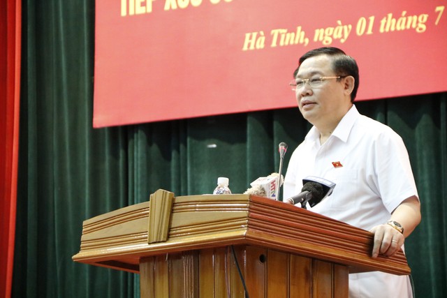 Phó Thủ tướng Vương Đình Huệ: Các chính sách y tế không được gây “sốc” cho xã hội - Ảnh 1.