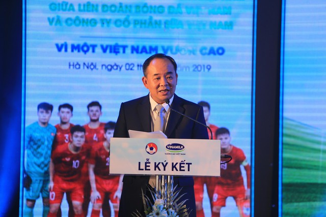 Đội tuyển Quốc gia Việt Nam tiếp tục nhận tài trợ lớn trong 3 năm liền - Ảnh 1.