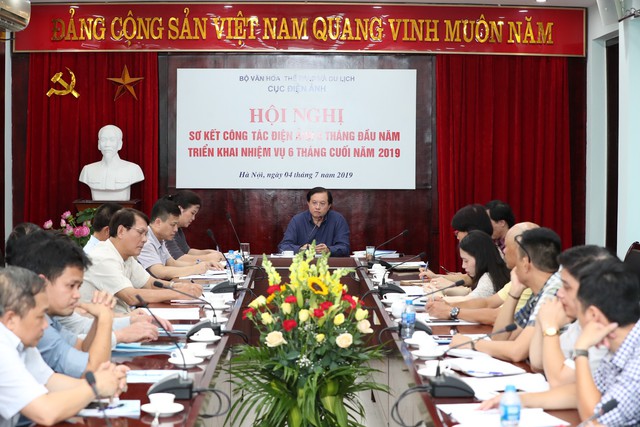 Thứ trưởng Tạ Quang Đông: Điện ảnh Việt Nam cần cân bằng giữa nghệ thuật và doanh thu - Ảnh 1.