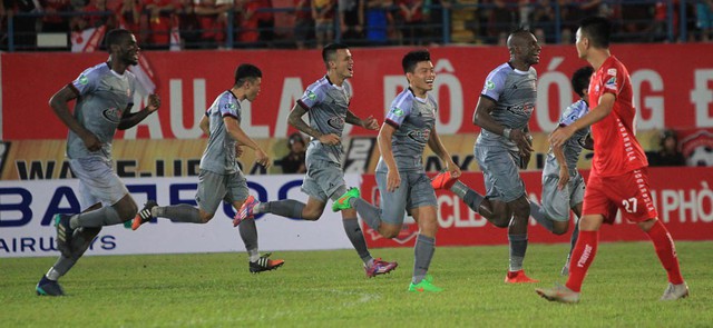 Bán kết Cup Quốc gia 2019: Hà Nội FC, B.Bình Dương đứng trước cơ hội giáp mặt trên cả ba đấu trường - Ảnh 2.