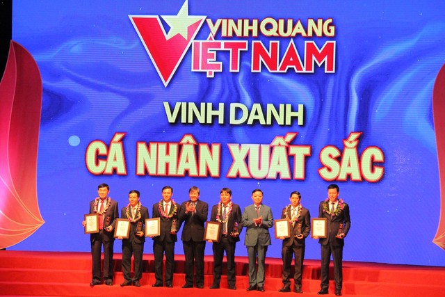 19 tập thể, cá nhân xuất sắc được tôn vinh trong Chương trình “Vinh quang Việt Nam” - Ảnh 5.