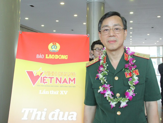 Quang Hải là một trong số 12 cá nhân được tôn vinh trong chương trình Vinh quang Việt Nam” năm 2019 - Ảnh 2.