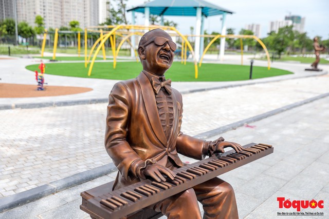 Toàn cảnh công viên âm nhạc với hình dáng cây đàn ghita sắp hoàn thiện ở Hà Nội - Ảnh 8.